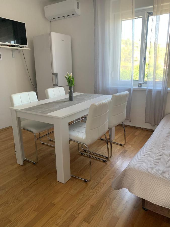 Apartmaji Amitis Portorož Exterior foto